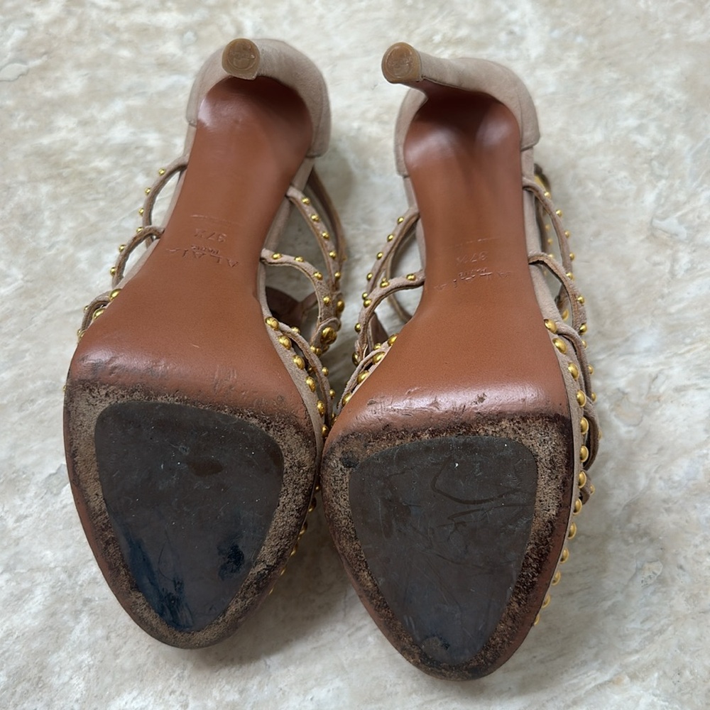 Alaia Pumps - Picture 5 of 6